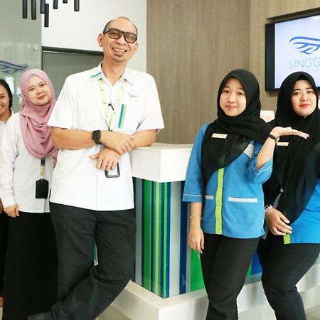 Hotel Singgah Kertih Kerteh Esterno foto