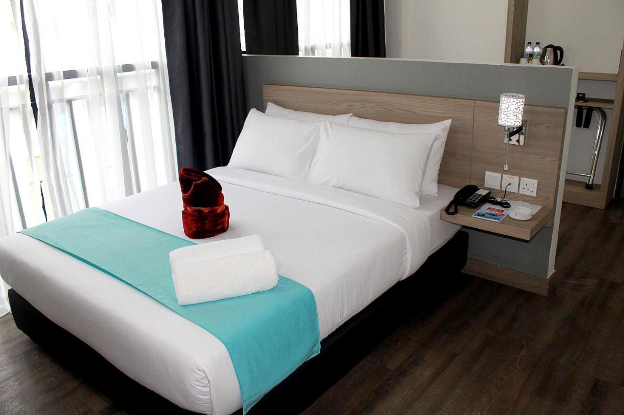 Hotel Singgah Kertih Kerteh Esterno foto